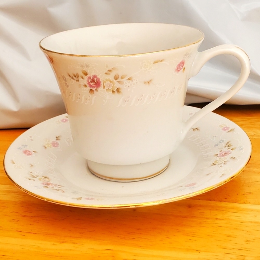 Jamestown China Pink Floral Teacup & Saucer